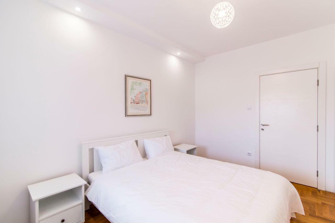 Grove Apartment + Free Parking 诺威萨 外观 照片