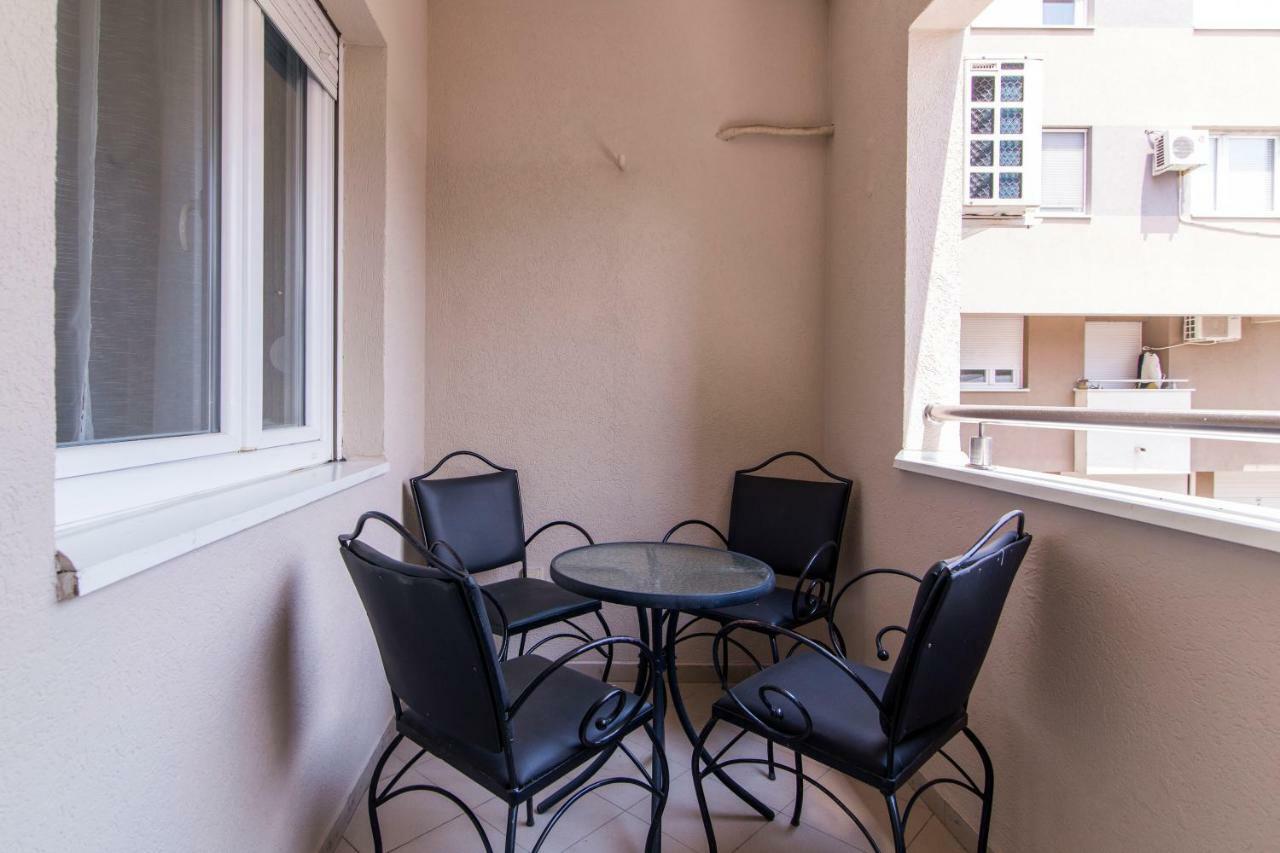 Grove Apartment + Free Parking 诺威萨 外观 照片